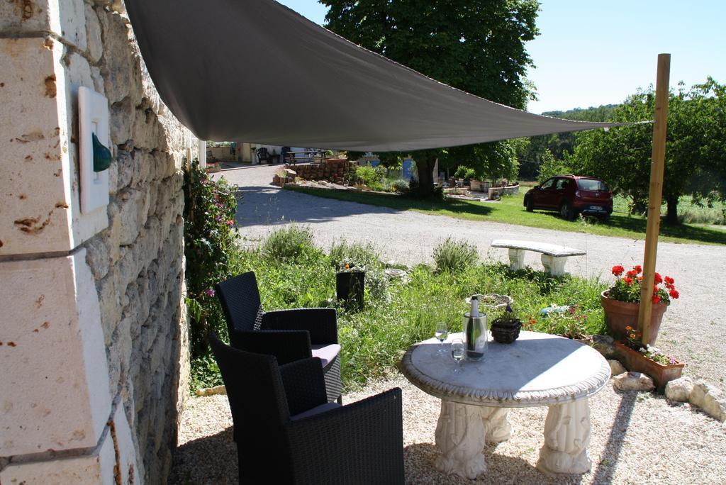 Bed and Breakfast La Perle Du Lot Castelnau-Montratier Exterior foto